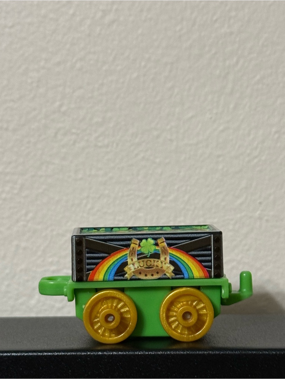💖4/$25- Thomas & Friends MINIS Lucky Horseshoe Cargo Car St Patrick’s Day Train